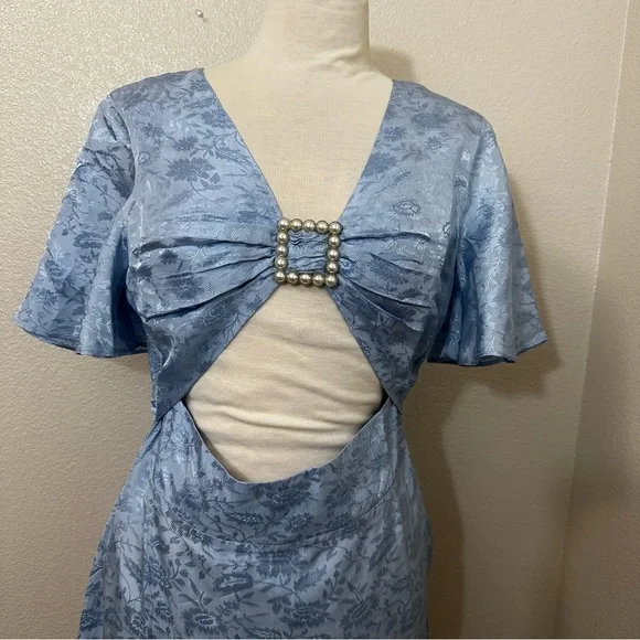 princess polly baby blue dress Homemade 4-Ingredient Blue Cheese Dressing
